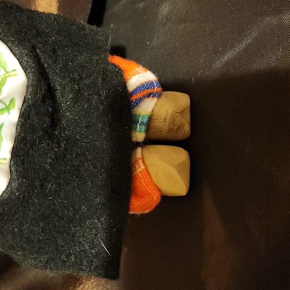 Vintage Doll from Holland wooden shoes - Picture 4 of 7